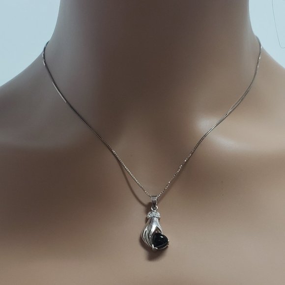 Elegant Onyx & Zircons Pendant Necklace in 925 Silver - Picture 1 of 4